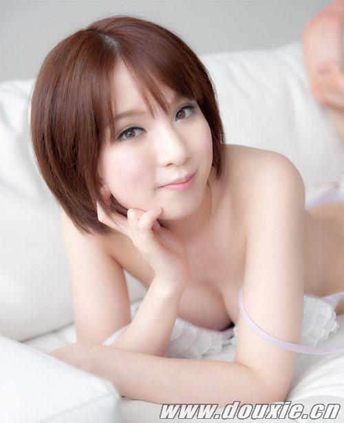 宇佐木もも影音先锋